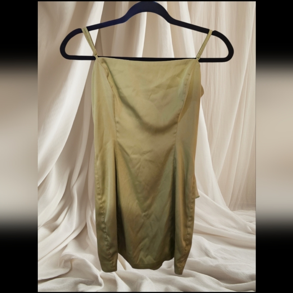 Sun-Deh Best Green Shimmer Satin Mini Dress